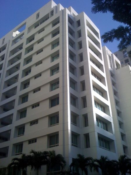 File:Tomacruz-2009-12-13-08-06-02.jpg