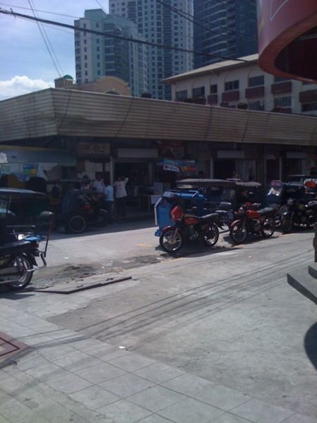 File:Tomacruz-2009-05-13-09-41-33.jpg